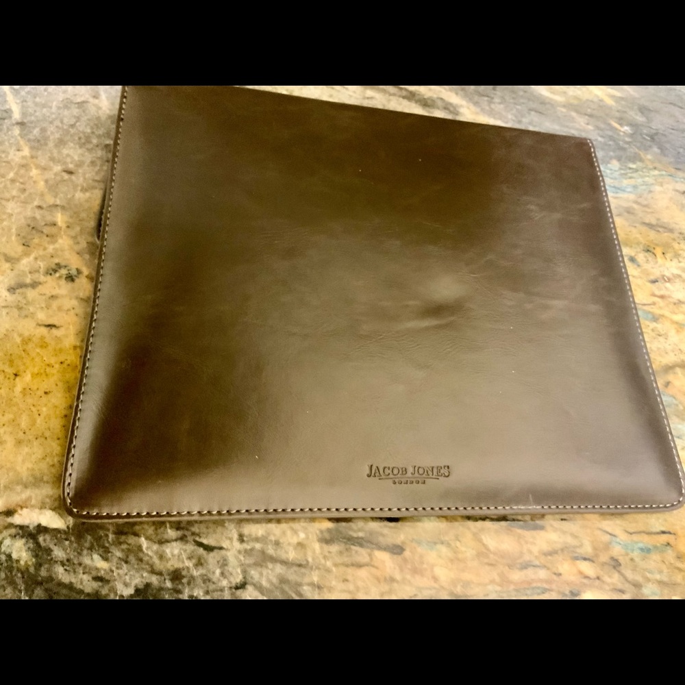 Ipad Carrier - image 2